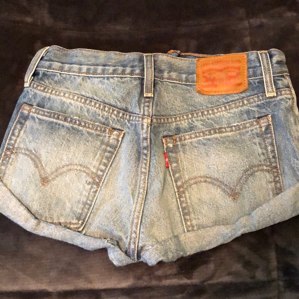 Levi Shorts